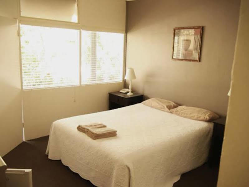 Motel Melrose Миттагонг Экстерьер фото
